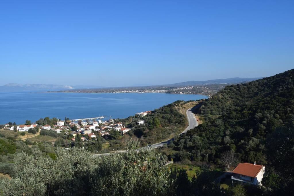 Апартаменты Ολόκληρος Όροφος Αγροτική Οικία Неос-Пиргос Экстерьер фото